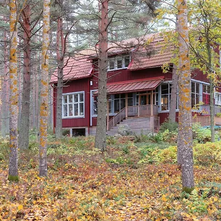 Holiday Peta¤ja¤linna Kivesjarvi
